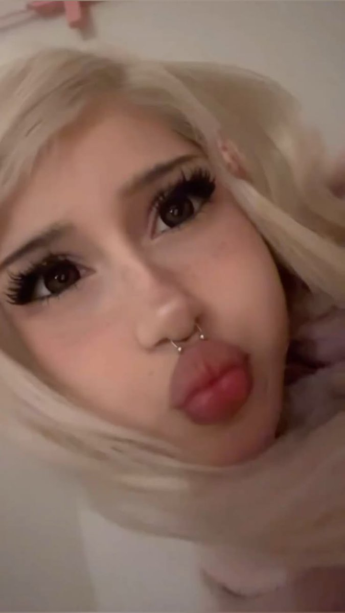 kavkasprincess tweet media