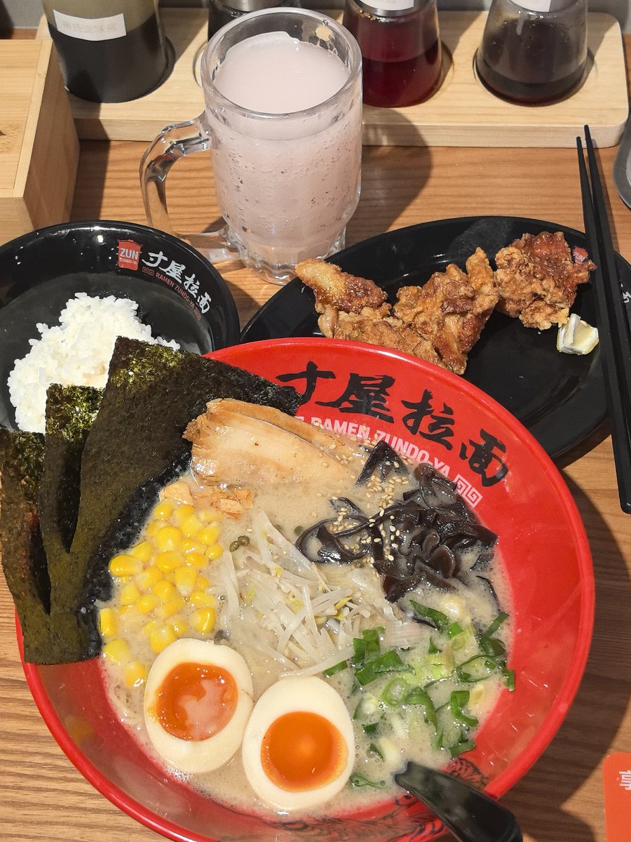 patharadanai's tweet photo. Just found the best hidden ramen spot in downtown! Rich tonkotsu broth, perfectly chewy noodles, and that soft-boiled egg with runny yolk 10/10, already coming back tomorrow https://t.co/VbCLZ46Y6w
