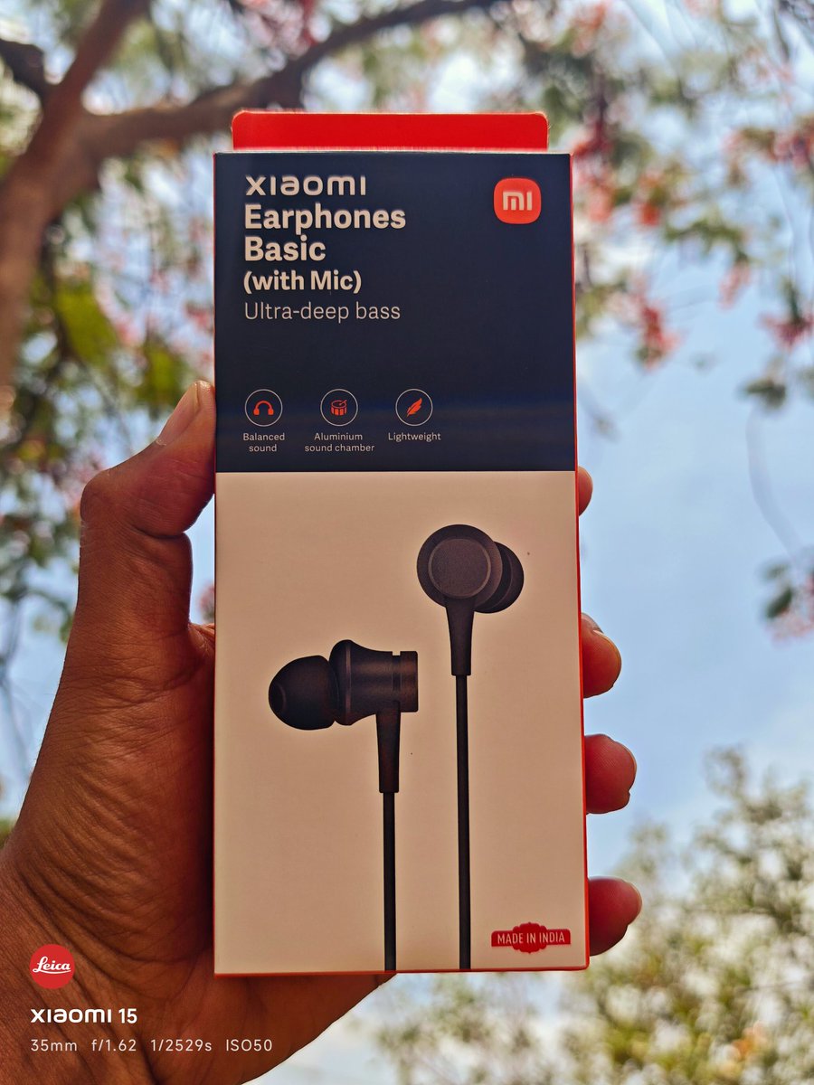 surajwable's tweet photo. Chaliye shuru karte hai 😁

Twitter Family ke liye #XiaomiEarphonesBasic(with Mic) #Giveaway 🎁

Step 1 👉 Follow @surajwable
Step 2 👉 Like ❤️,Repost 🔄  &amp; 
Tag 5 Friends 👥.

Stay active for surprise updates 👀

#Giveaway
#Giveawayalert
#XiaomiEarphoneBasic https://t.co/lRJ5y16bAO