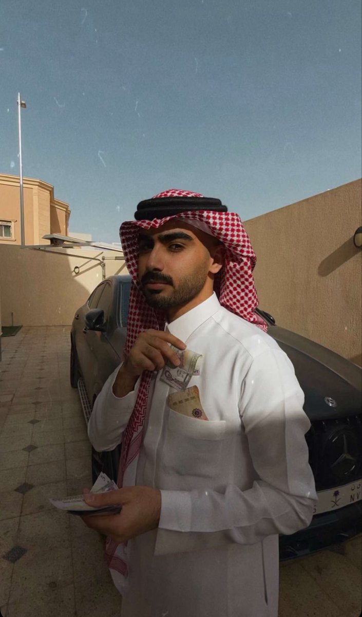 Miiwee8's tweet photo. يستطيع شراء ميسي🤙🏼🤙🏼🤙🏼🤙🏼

كل عام وانت بخير 💛 https://t.co/7Uhzg8jNsS