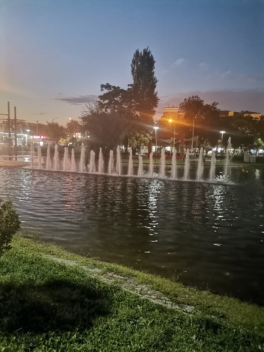 Vatanseverp27's tweet photo. #turkey #türkiye #Ankara #baskent #cankaya #abdiipekciparkı #Aksam #dark 
25.05.2026
#pazartesi https://t.co/mArnkN4bh8