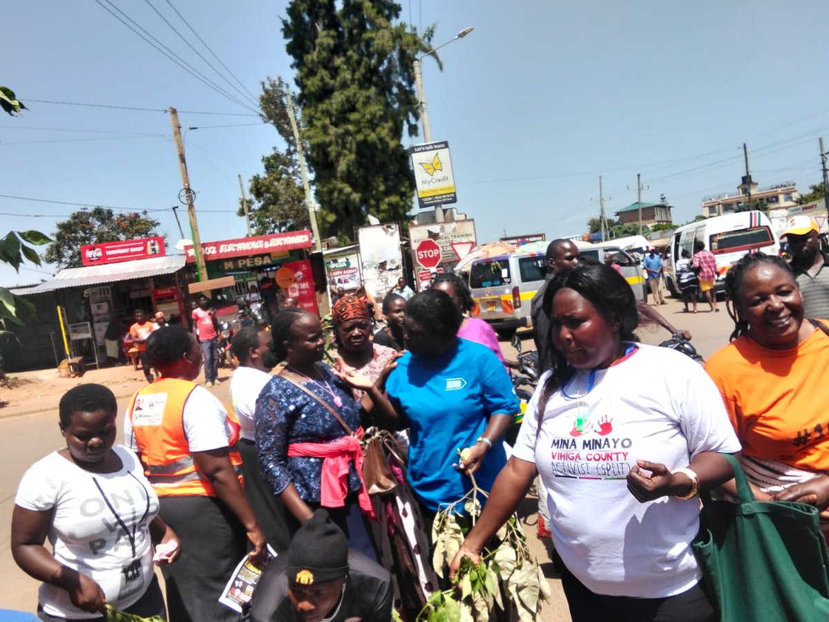 UtuBoraCbo's tweet photo. JUSTICE FOR DRALLON KANAGA 
#OUR VOICEOUR CHILD OUR FIGHT OUR JUSTICE LET US RISE TOGETHER FOR TRUTH JUSTICE AND PEACE 
#WE ARE THE VOICE WE WILL NOT BE SILENT 
Yesterday we managed to join the split to fight for maandamano for Drallon kanaga in Mbale Vihiga county https://t.co/DYiEwv8Stl