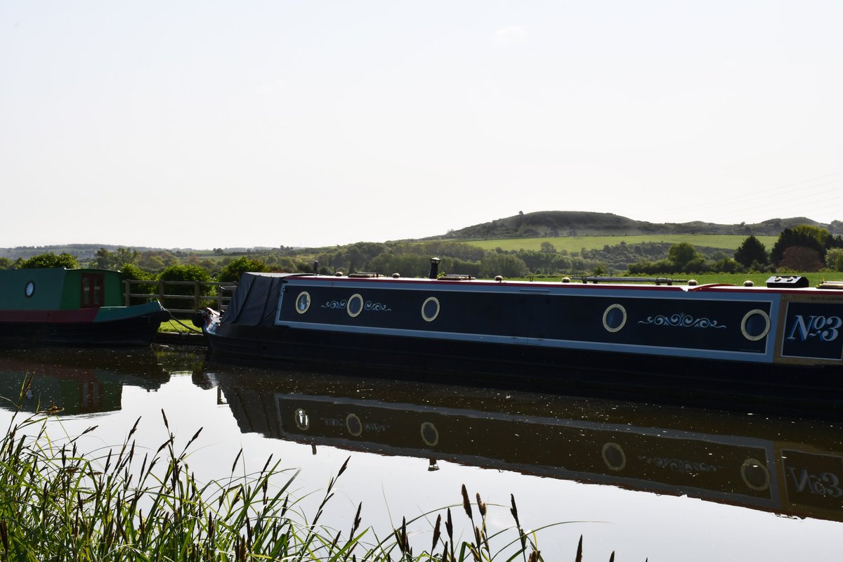 retired_tom's tweet photo. My photos from #May 2023

@CanalRiverTrust #GrandUnionCanal #Ivinghoe #Lock #Bridge #Weir #Narrowboat #Reflections #IvinghoeBeacon

#Canals &amp; #Waterways can provide #Peace &amp; #calm for your own #Wellbeing #Lifesbetterbywater #KeepCanalsAlive https://t.co/HdTndQC35h