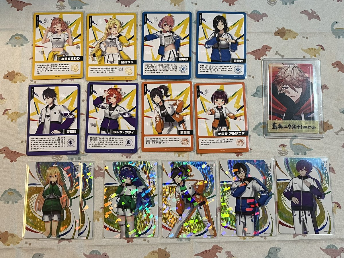 ttmru's tweet photo. にじさんじ にじフェス 交換

【譲】
画像1    os特典
画像2    キラキラカード、特典

【求】
画像3

IDカードの方を最優先で探しています
郵送交換のみでお願い致します🙇 https://t.co/VhHPz68xoX