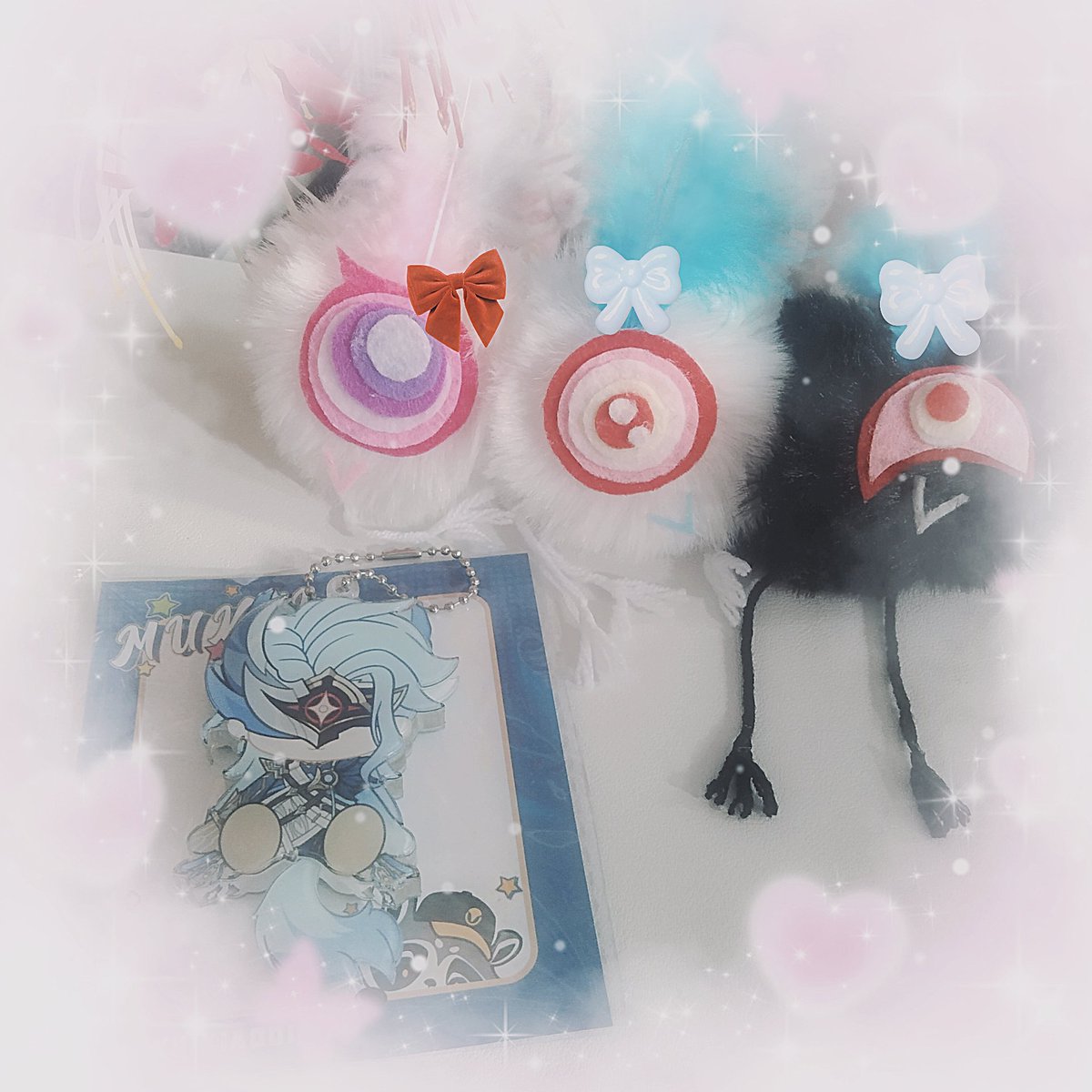 am15824's tweet photo. I'm so happy~! i got dottore keychain, dottolings(black and white) and binaling the other day. they are very cute🩵💗✨
(dottolings and binaling these are handmade. i didn't myself) https://t.co/tNJVdBu6lU