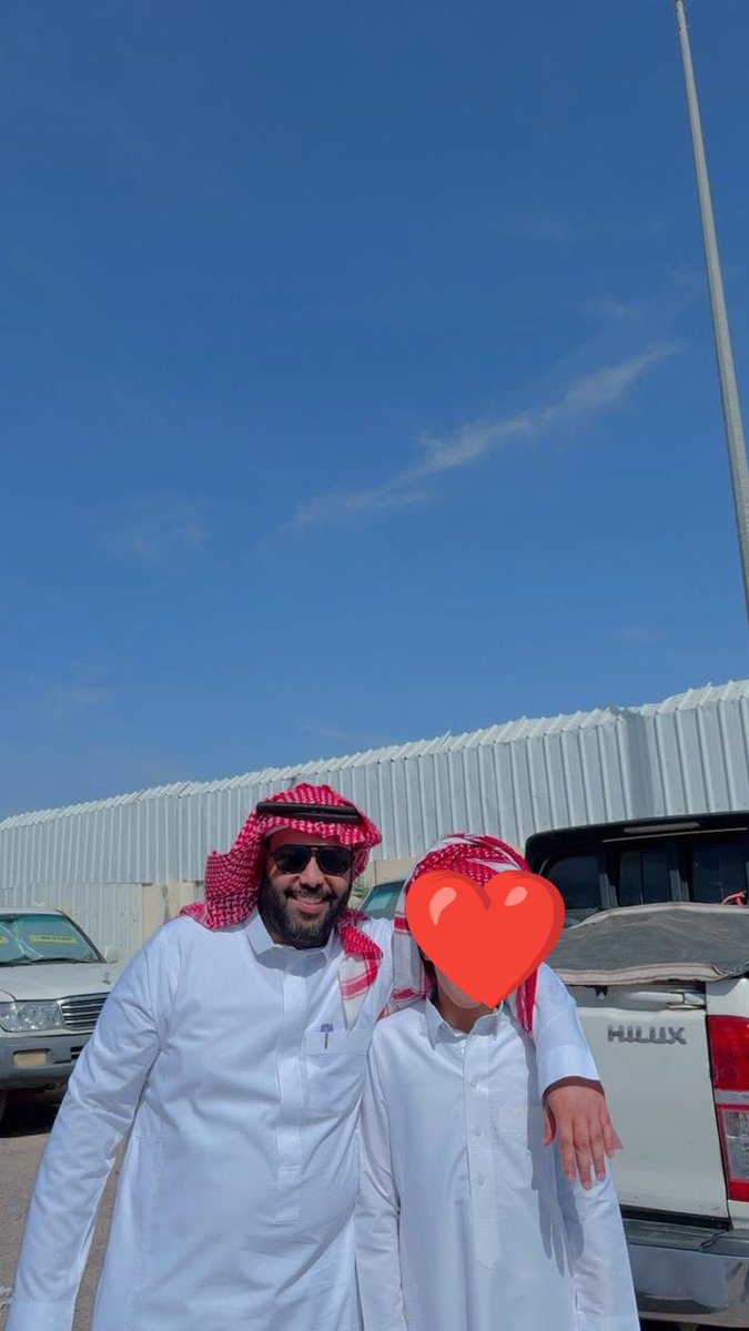 ah5_il's tweet photo. #عيد_الأضحى كل عام وانتم بألف خير عيد اضحى سعيد ❤️🐐🌹 #احمد_سويلم https://t.co/UeKmPRRXgc