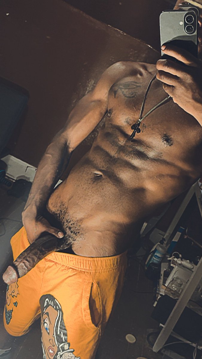 imhimmarcellus's tweet photo. @ucravemanii 😜🫶🏾 https://t.co/yODlPduTZ4