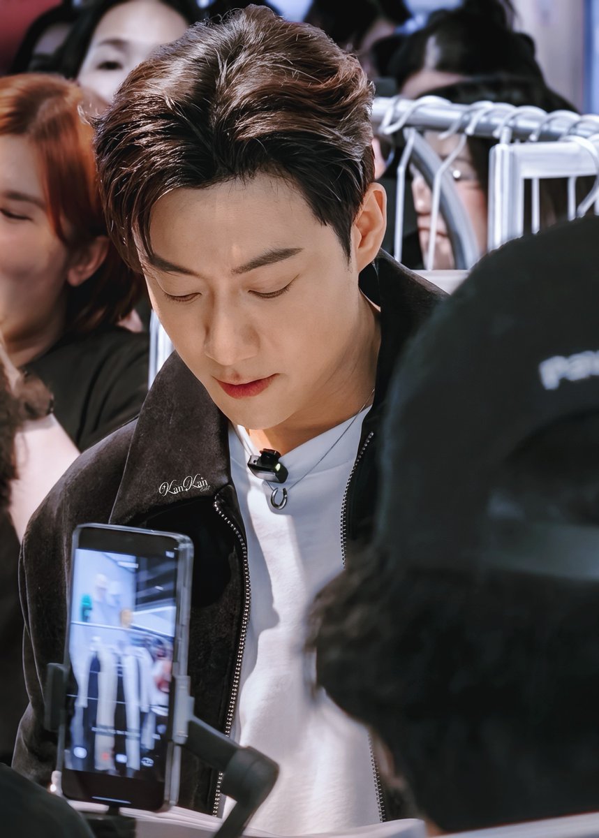 𝐊𝐚𝐧𝐊𝐚𝐧🐈‍⬛ ྀི tweet media