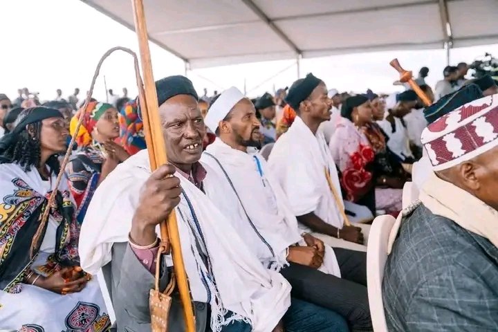 dinka_merga's tweet photo. Today, we officially inaugurate the new Negele Borena Geda Airport, and Ethiopian Airlines’ 24th domestic destination.  “The New Spirit of Africa!” https://t.co/3h1tRlVnhW