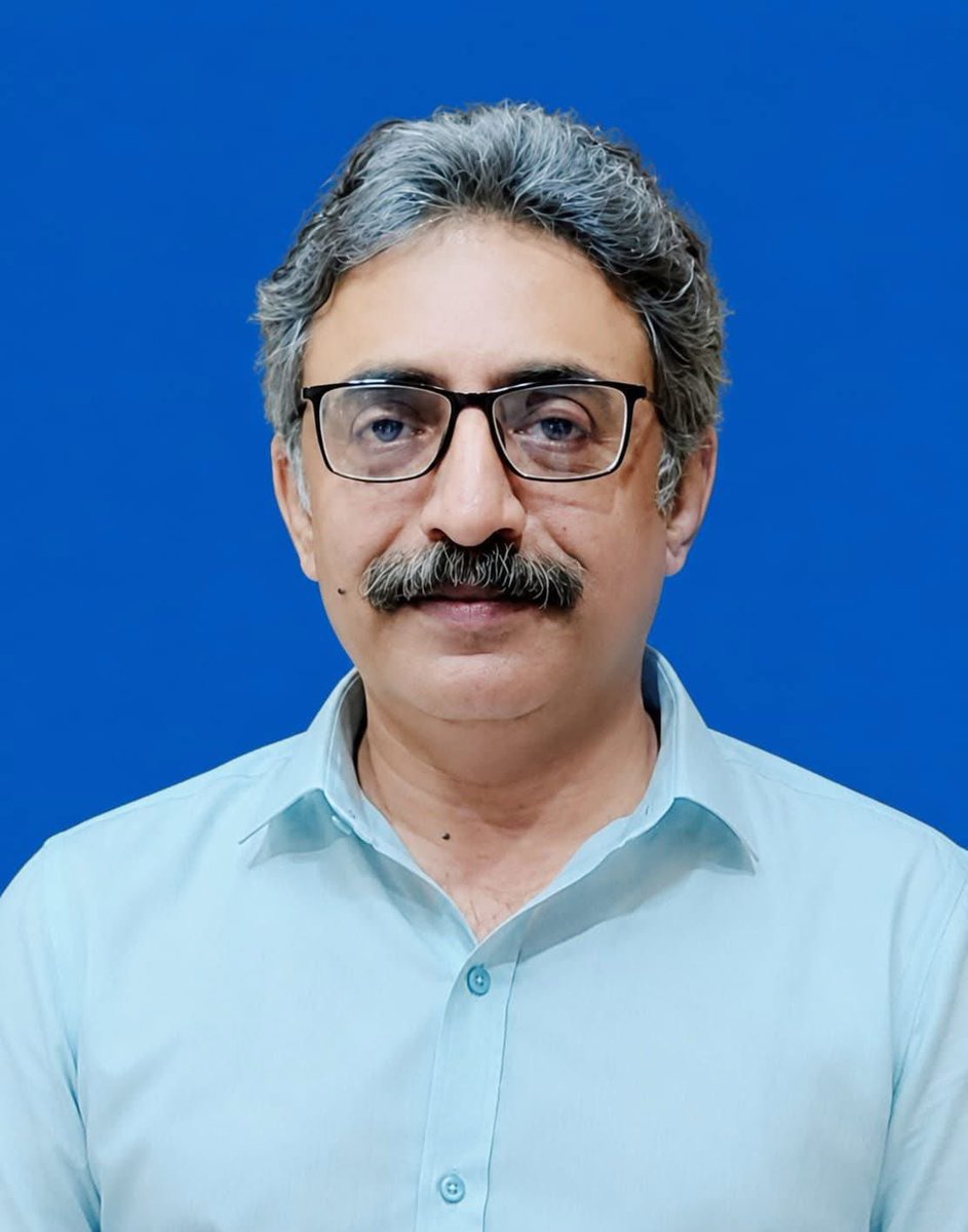 imtiazchandyo's tweet photo. بلوچ اغواکاروں کو گذارش ہے سعید میمن کو آزاد کیا جائے یہ انتہائی شریف النفس انسان ہے۔ سندھیوں کو اغوا کر کہ کونسی آزادی حاصل کروگے بھائی؟ https://t.co/aYTh1y44yP