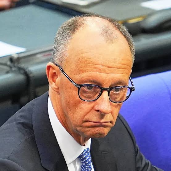 Chinaski0815's tweet photo. Zum Thema #Merz sollten wir den allseits vermissten Wolfgang Schäuble zitieren: 
#IschOver, Friedrich https://t.co/wL8BMyugb9