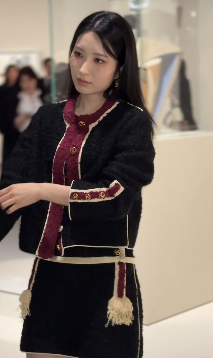 li01dbffl's tweet photo. 샤넬코어 ( ´͈ ᵕ `͈ )◞♡

#김길리 https://t.co/CjXQU8GoQA