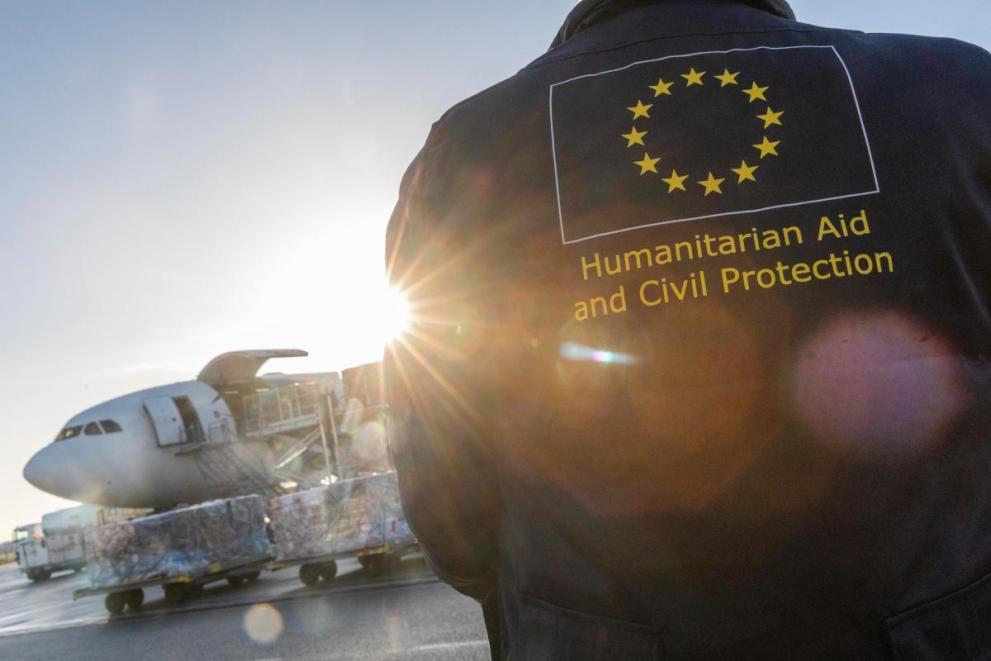 euidanmark's tweet photo. 🇪🇺📅 På dagsordenen for Kommissionens møde denne uge er:

🔹 EU's humanitære indsats
🔹 Mobile satelittjenester

Læs mere: https://t.co/dpsslxep3F

#eudk https://t.co/Qy8BQwGAxW