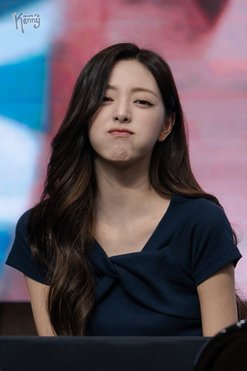 madebykenny_'s tweet photo. 260526 😾

#ITZY #있지 
#YUNA #유나 https://t.co/tJBvAoaPbD