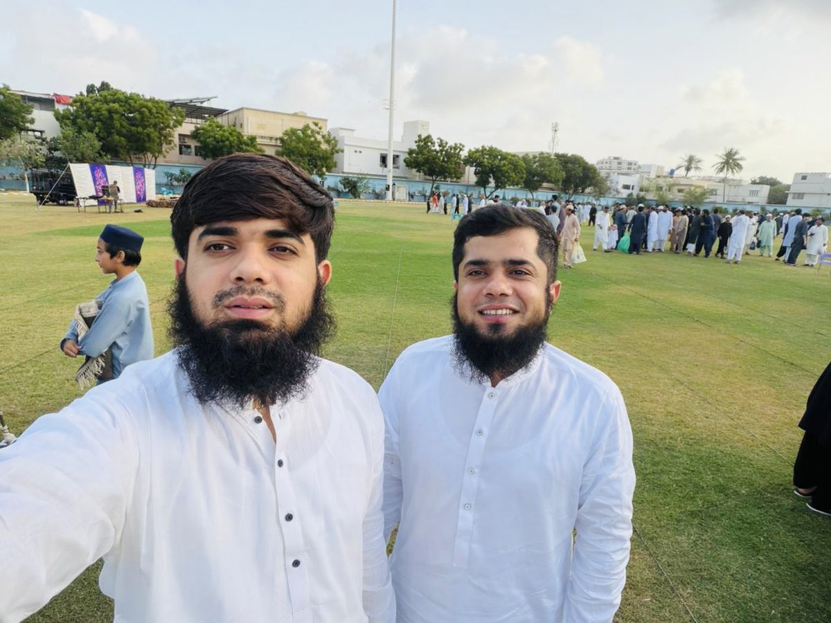 UsmanJanjua01's tweet photo. عید مبارک ❤️ https://t.co/PZ6beEE1IH