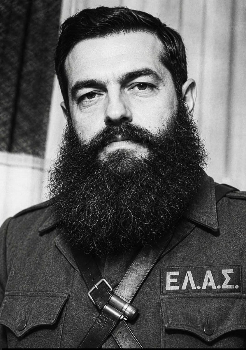 Rvymo5's tweet photo. @mdenaxa Μαρία, αφου δεν άκουσες την λέξη και έννοια, ((λογοδοσία)), 
Γραφτον γι αρβυλα. 
Θαρρώ ότι  οι (μεγάλοι ηγέτες), κρίνοντας τον Μητσοτάκη ως ανίκανο και ακατάλληλο για να διαχειριστεί το θέμα (ΑΙΓΑΙΟ), Φέρνουν τον καταλληλότερο. 
Όσο για τον λαό και την δημοκρατια είναι το ντεκορ. https://t.co/ZjDNKg2qj6