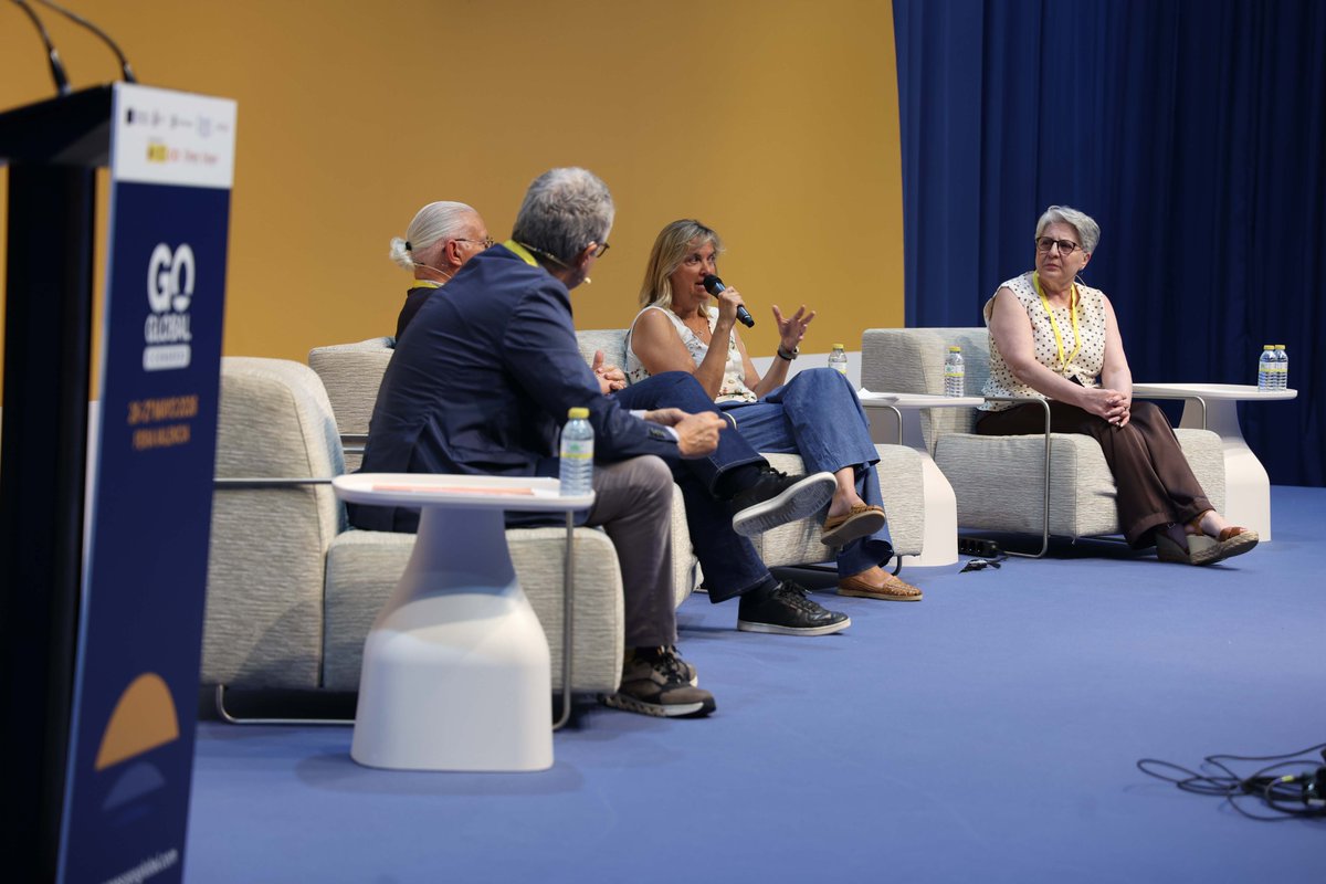 GoGlobalCongres's tweet photo. 🌐🚀 El segundo día de #GoGlobal2026 ha reunido a expertos y profesionales para analizar algunos de los grandes retos y oportunidades que marcarán la internacionalización en los próximos años. https://t.co/f48O28jSP9