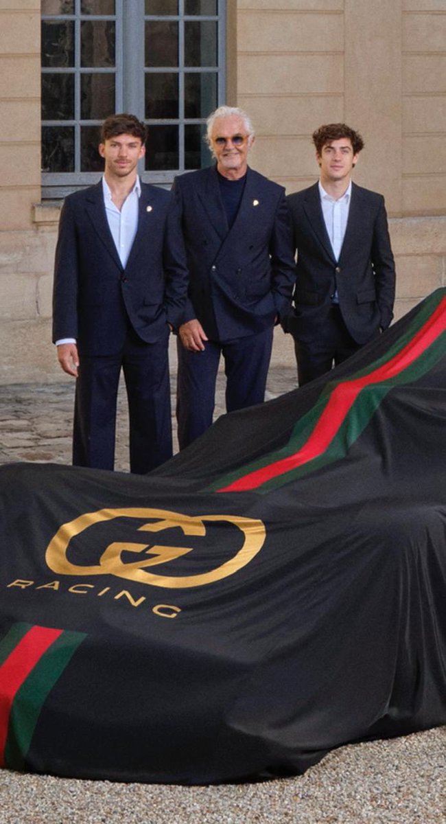 TelemetricoF1's tweet photo. Gucci será el sponsor principal de Alpine a partir de 2027 🫟🎩

@gucci @AlpineF1Team @puenteadrian #telemetricof1 https://t.co/qkEUvVVhva