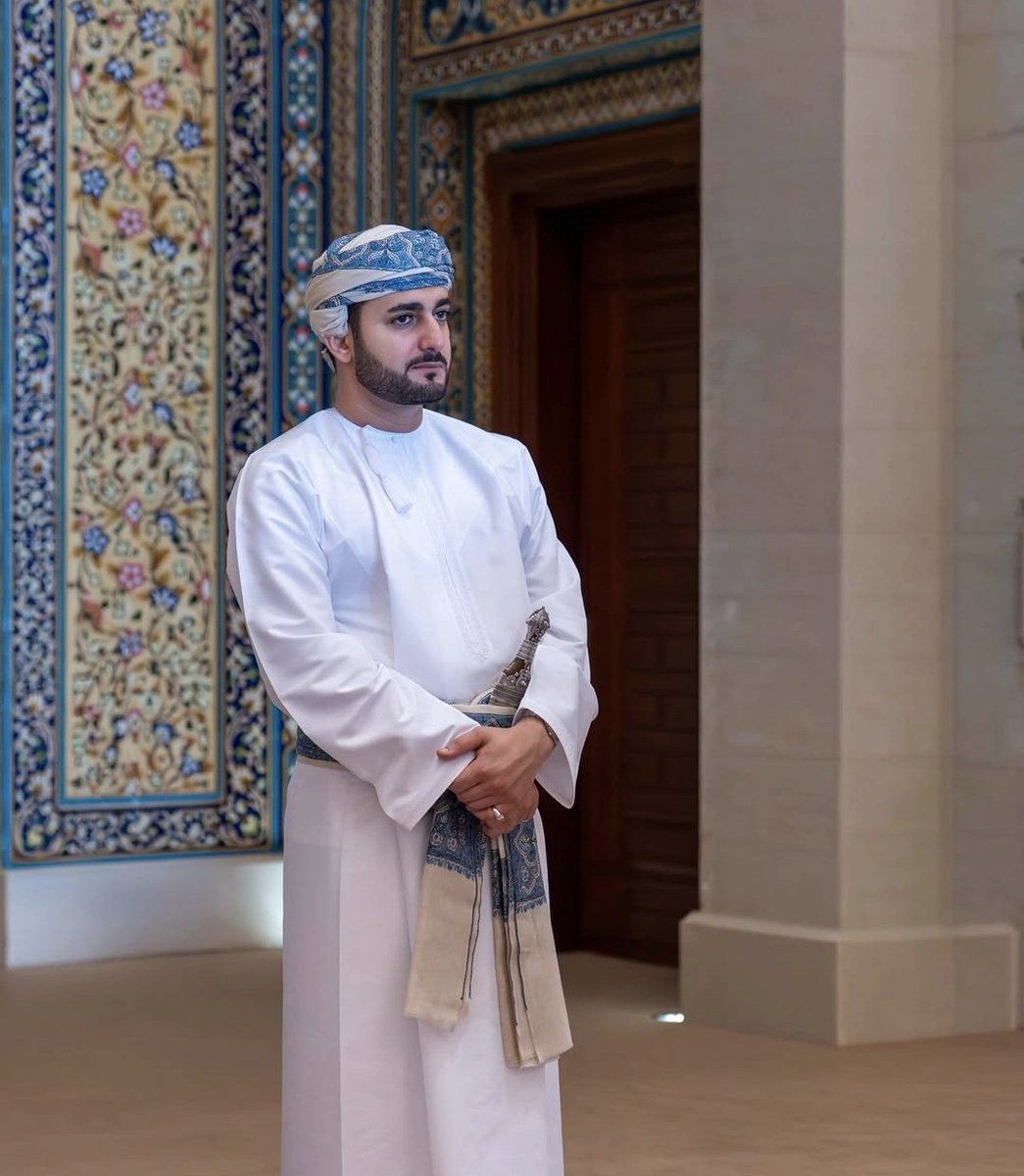 oman33b's tweet photo. كل عام وانتم بخير❤️🇴🇲

#عيد_الأضحى https://t.co/jnLd08SRrL