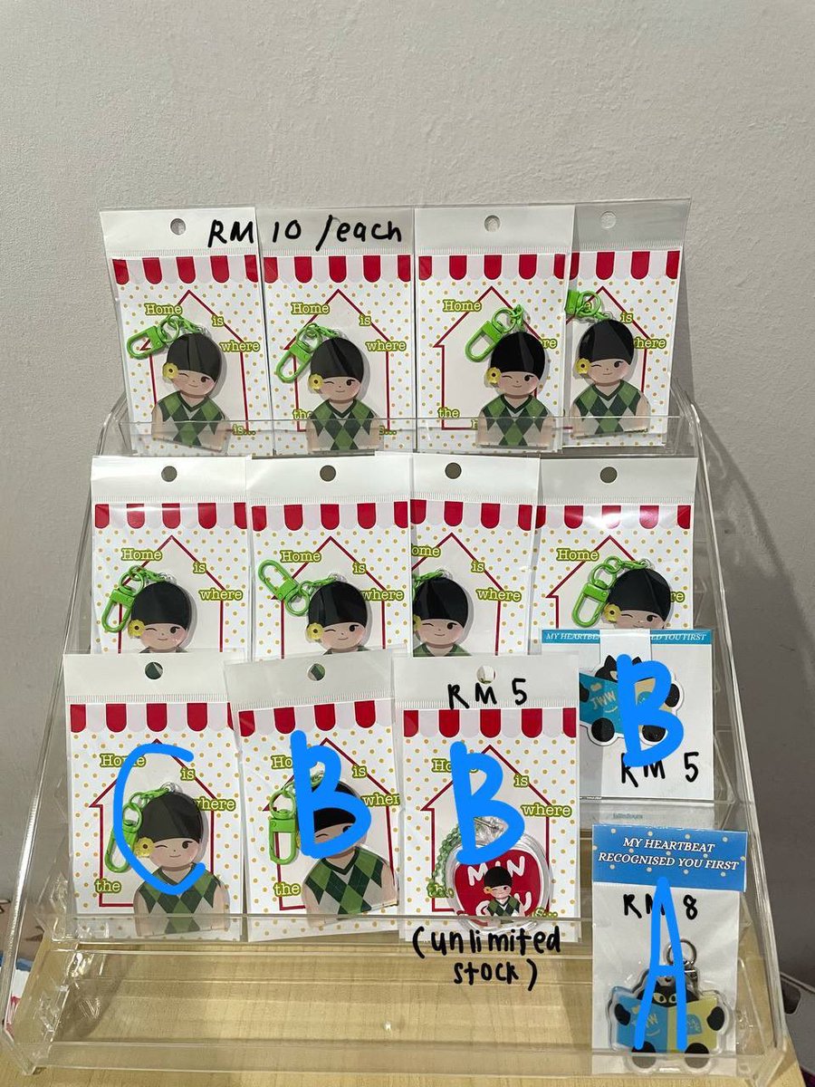 fallinfloura's tweet photo. wts | CLEARANCE SALE 🏷️

all prices are stated in pics

🛒 claim at: https://t.co/UooBDCtndh

🛍️ pickup available at:
klia on 30/5
#ASIATOPMUSICFESTIVAL 31/5 day 2 

[rts &amp; likes are much appreciated ^_^!!] https://t.co/5aC66ePU6I