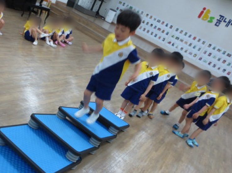 courtiouse's tweet photo. foto-foto seonghyeon ini diambil 12 tahun lalu hari ini 🥹 bayi kunyit... https://t.co/afIoIyX5XR