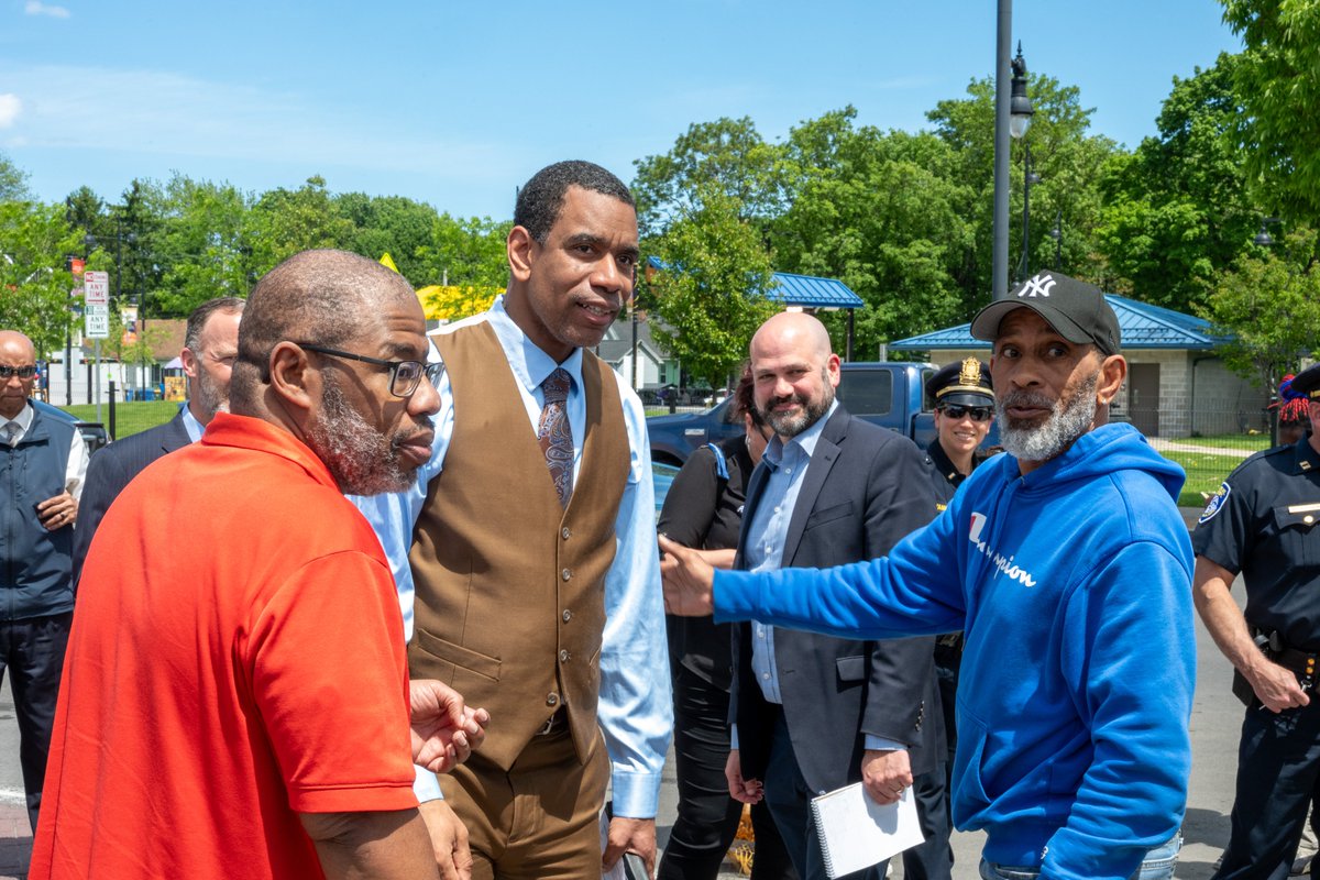 Yesterday’s Mayor on the Block brought Mayor Evans and the Senior ...