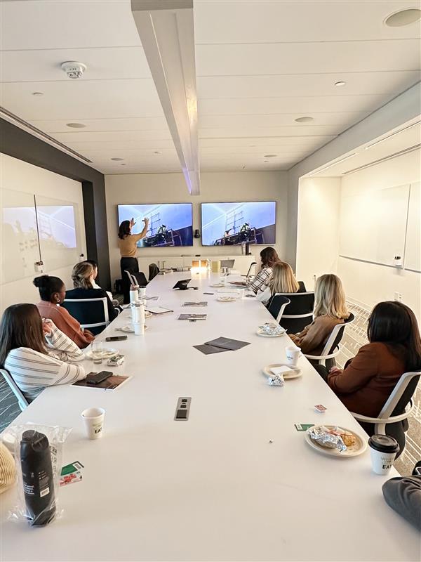 FryReglet's tweet photo. Think Fry Reglet is just trims? 
From LED integrations and panelized wall systems to column covers and acoustical wall systems, we offer more. Our reps genuinely love sharing what’s possible.
Reach out.
#FryReglet #InteriorDesign #LunchAndLearns #ProductDemos #MiniTradeshows https://t.co/kb0tkxFEJt