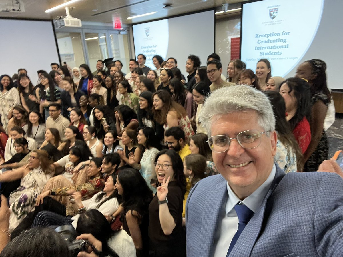 FernandoReimers's tweet photo. Celebrating our graduating students @hgse a special time when the entire community joins in saying good bye in great expectations for all the good they will do in the world. https://t.co/EW09bLQXKO