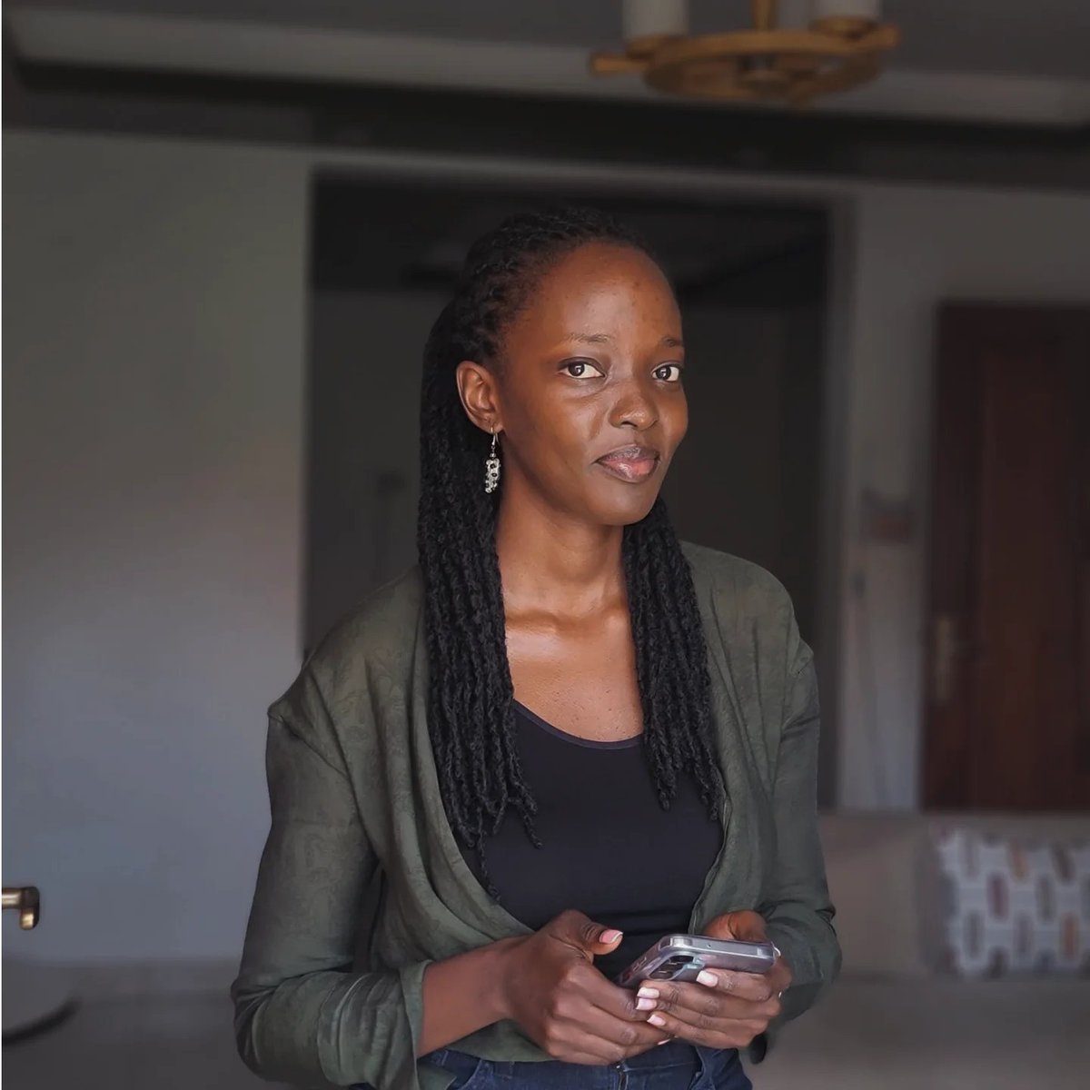 Asingizwe Bonita tweet media