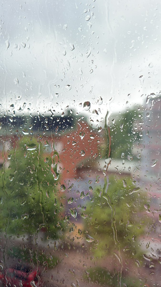 thulaamazha's tweet photo. Pluviophile ഉണർന്നു 😍😍 https://t.co/j5xe7MIM4u