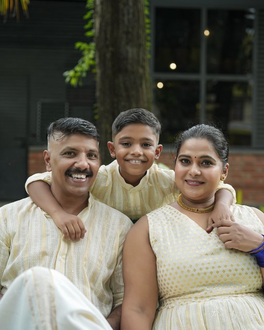 ChuddyPasha's tweet photo. Actress Fara Shibla ☪️fell into sexual lust with sanghi p00pj33t   Vijith Nair 🕉️ and abandoned her family and religion to marry him and then gave birth to his child 
#BhagwaLoveTrap #SanghiTrap #LoveJihad #Zina https://t.co/UbCaVs5Aed