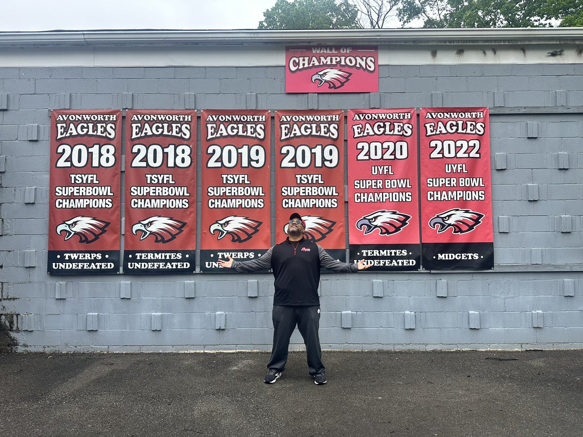 Your_Boy_GB1's tweet photo. Eagles to Lopes. The classes of 2026-2029 have been winning Football Championships since 2016(Banner not listed)….

The picture shows how it started…
The video shows how it’s going…
2026 Lopes Reloading. The story isn’t finished. 

To be continued… #ItTakesAVillage #EaglesToLopes #BeAChampion #AboutUS
