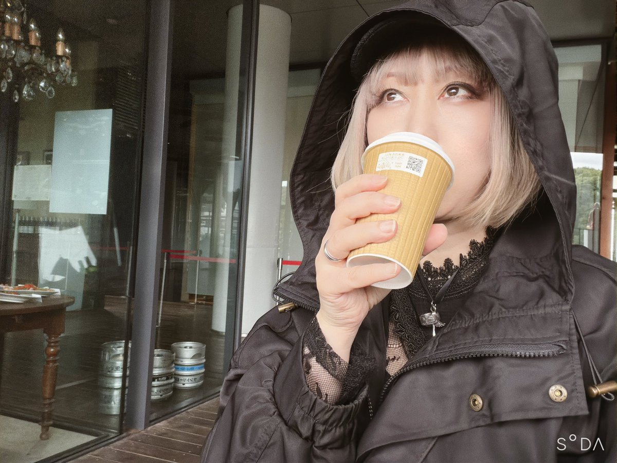 dJD5CsIj68YCleW's tweet photo. 🙇‍♀️お知らせ🙇‍♀️
atelierBeatrice代表多瑠は
2026年の6月に大きな展示会を控えておりましたが体調の関係で6月8日より6月末まで体調メンテナンス期間とさせて頂きますm(_ _)m

整えて7月4日の大阪ロマアラ展示会より帰還出来るよう頑張ります💪
※申し訳ございませんが術後の為、ロマアラファッションショー参加は断念とさせて頂きましたm(_ _)m💦💦
モデル様のご希望メールを多々頂いておりますが募集は行っておりませんので大変申し訳ございません🙇‍♀️💦

制作は計画的にチームで動いておりますのでご心配なきよう楽しみにお待ち下さいませ❣️

多瑠を応援下さる方❣️通りすがりにイイねとかとか下さいねっ😉❤️
※コメントは返し遅くなったらごめんなさい🙏

なるべく長く作家を続けられるように頑張ります✨
近々は
大阪Gothic&Lolit A交響曲@g_l_symphony  ※多瑠参加　と
札幌 Lilium Meeting
@Lilium_meeting  ※委託参加　にて
atelier Beatrice参加となります！
是非宜しくお願い致します🤲