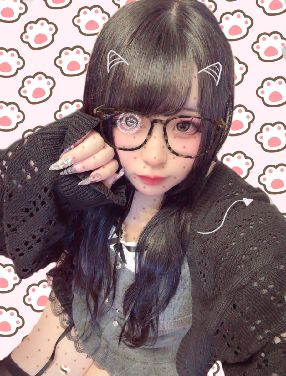 bb10_31's tweet photo. 派手髪卒業しました
悲しいです内定ください新卒取ってください https://t.co/IDtfqHq17J