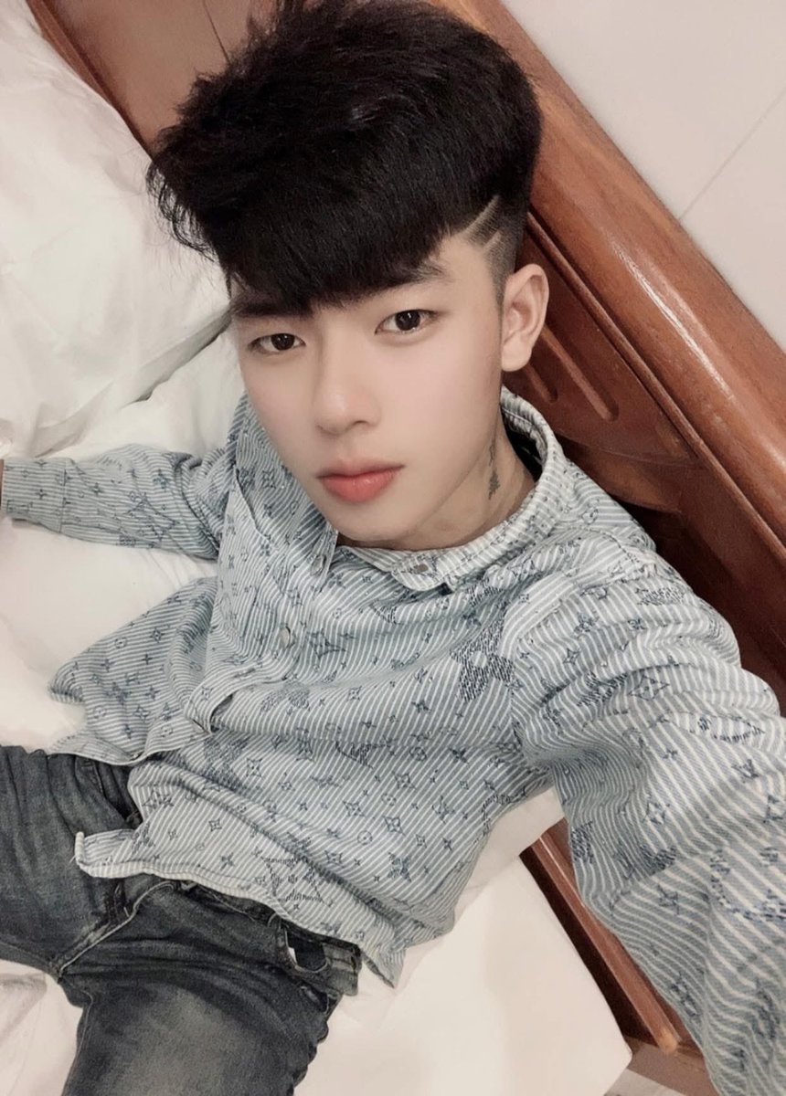 Huy Hoàng tweet media