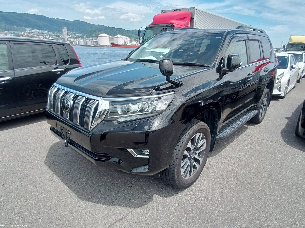 muturiru's tweet photo. On the way to Mombasa port courtesy of J-remysauto.

2022 Toyota Landcruiser Prado TX-L, 2800cc, Diesel, Sunroof, 75000km, 4WD, 4.5/B.

#DrivingYouDignifiedly

0725500412 / 0725000570 https://t.co/NFfpmW8QIV