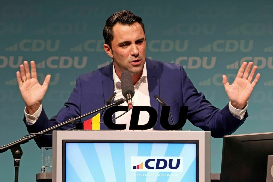 Gegen Rechts - Bunt statt Braun tweet media