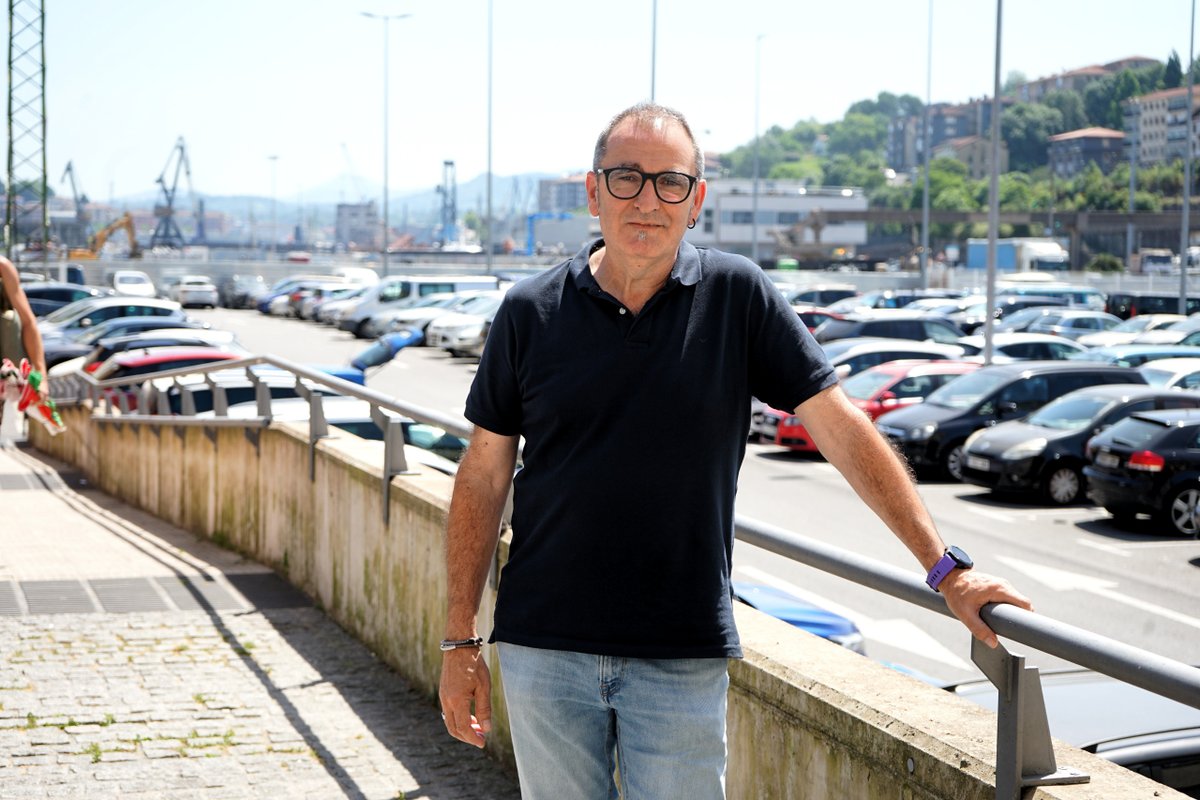 pasaiakoudala's tweet photo. ℹ 🚙EAEko Justizia Auzitegi Nagusiaren epaiak indartu egin ditu hiri-trafikoaren gaineko udal-eskumenak, eta behin betiko bidea ireki du portuko aparkalekuen gatazka konpontzeko.

🤝Pasaiako Udalak akordio-proposamen bat aurkeztuko dio ostiral honetan PPAri, egoera desblokeatzeko eta alderdien segurtasun juridikoa bermatzeko.

➡ Albistea: https://t.co/AaUjJdN1es 

#Pasaia #Mugikortasuna