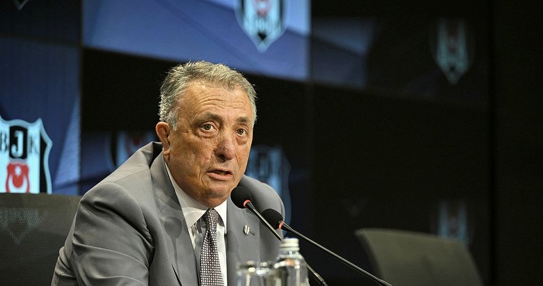 nocontextaltay_'s tweet photo. Ahmet Nur Çebi: Bir aksilik olmazsa 6 Haziran’da İzmir’de Altay Başkanı Sinan Kanlı ile görüşmeyi düşünüyorum. Altay, siyah beyazın asil renklerini taşıyan, tarihi değeri yüksek ve güzel İzmir’le özdeşleşmiş köklü bir kulüp.

🖇@EgeEnginTV https://t.co/Uew6dngFhZ