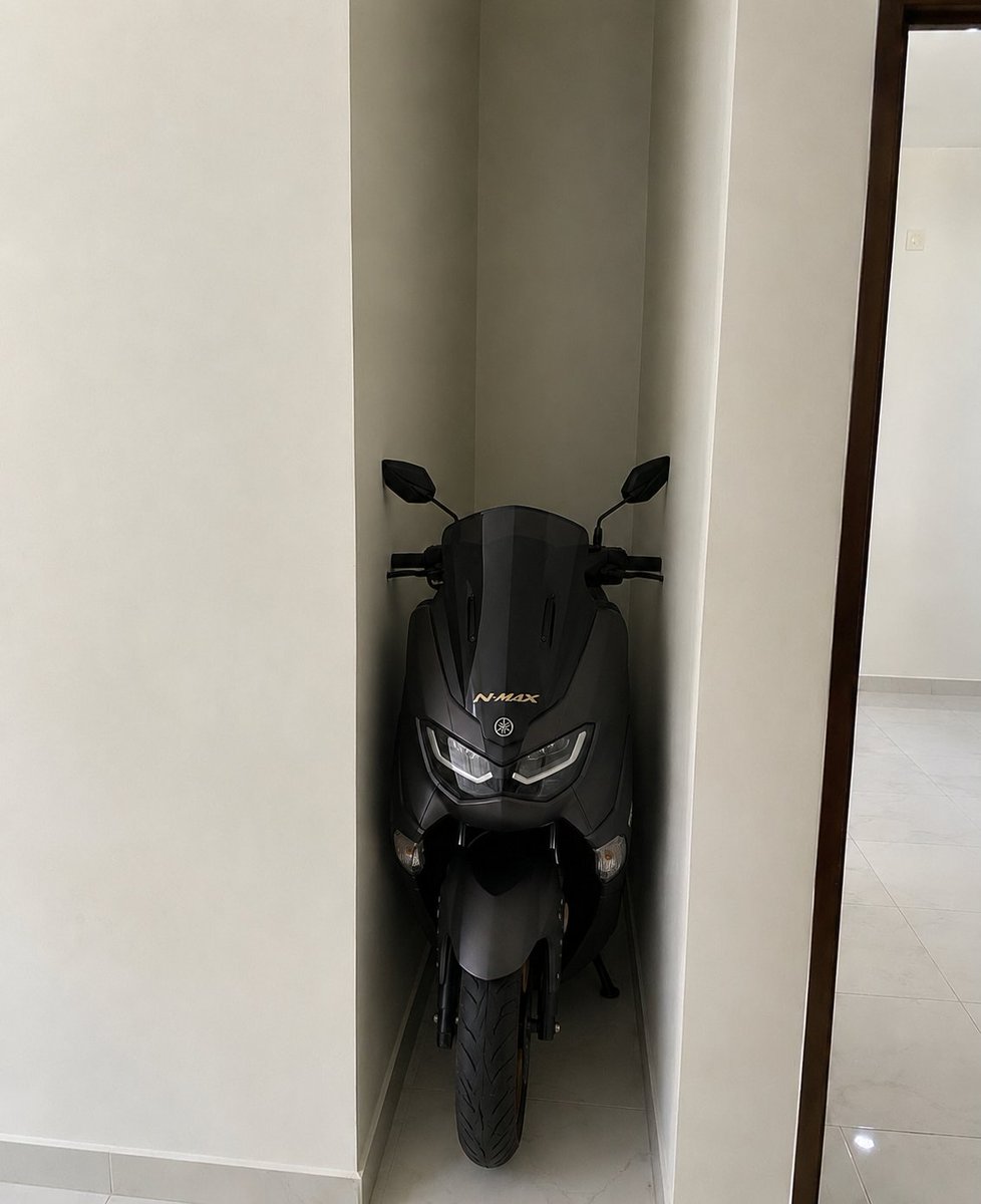 Rivanpanji12's tweet photo. @karirfess Motor nmax cukup ko https://t.co/zfVX5lNmPl