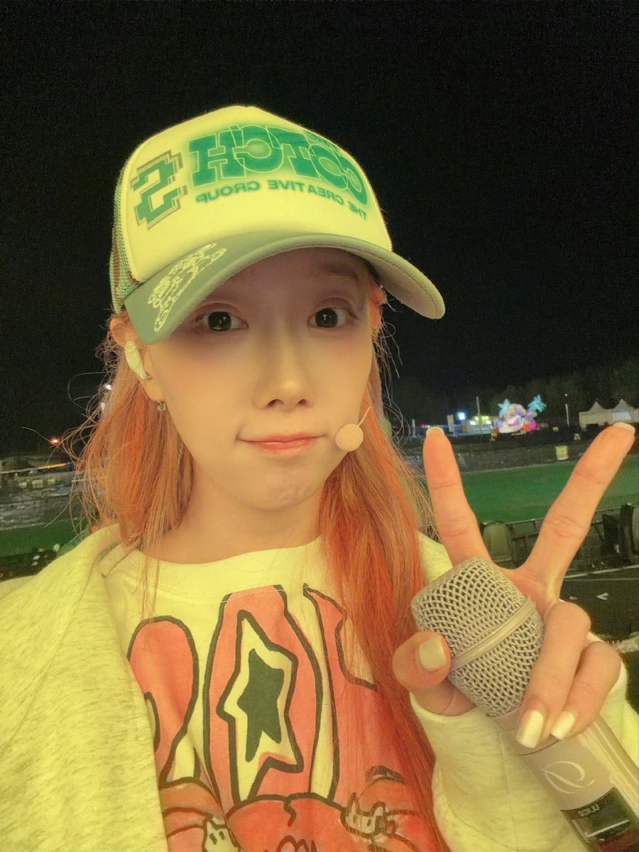 lea ^⁠•⁠ﻌ⁠•⁠^ | AtsnstA 🪞 tweet media