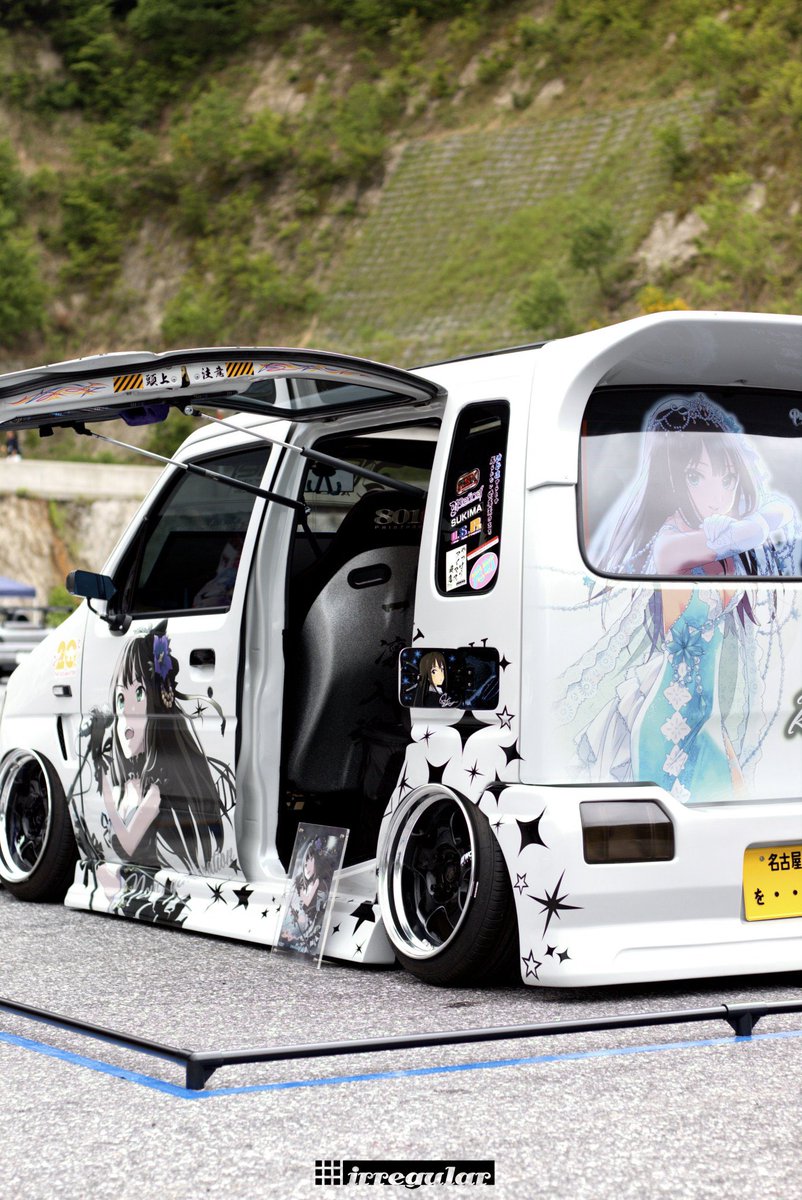 ph8010's tweet photo. ご紹介いただきありがとうございます。
当日は痛車制作相談だったり、なんやかやと色々ご相談承ります。

ブース車両としてこいつ置いときます。 https://t.co/9nPoAswkZy