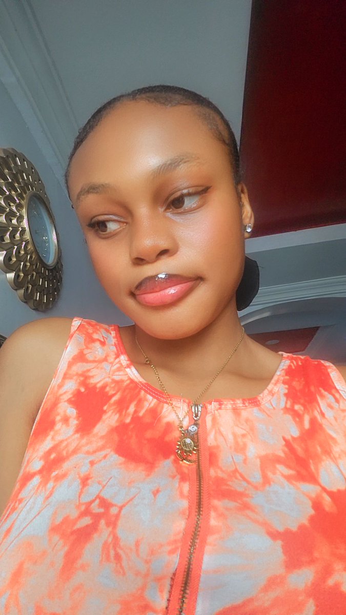 Tochukwu tweet media