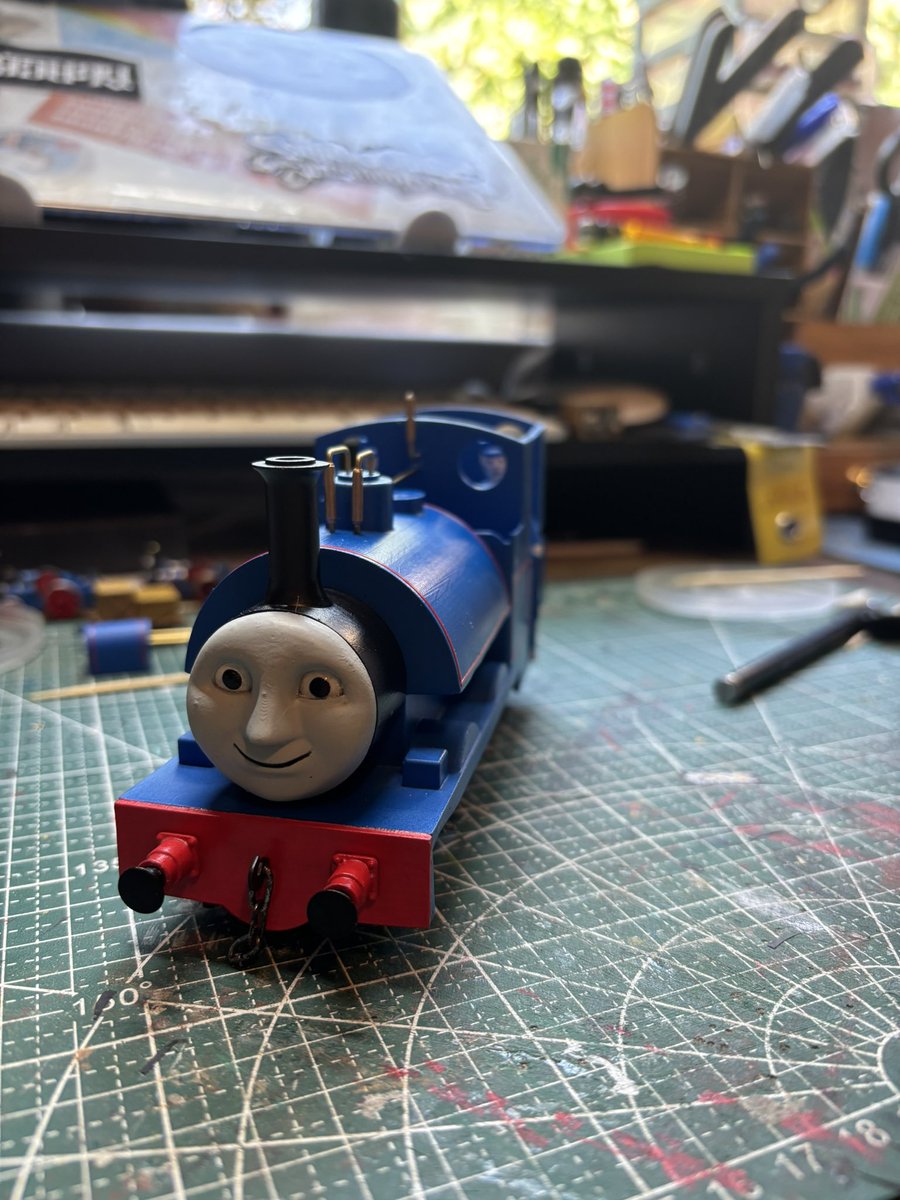 Fidosmodels's tweet photo. Update:- 0 gauge loco depo
Sir Handel:- work is slowly progressing on him still a ways to go before he is finished but pleased with how he’s looking. https://t.co/mG8cmclDhD