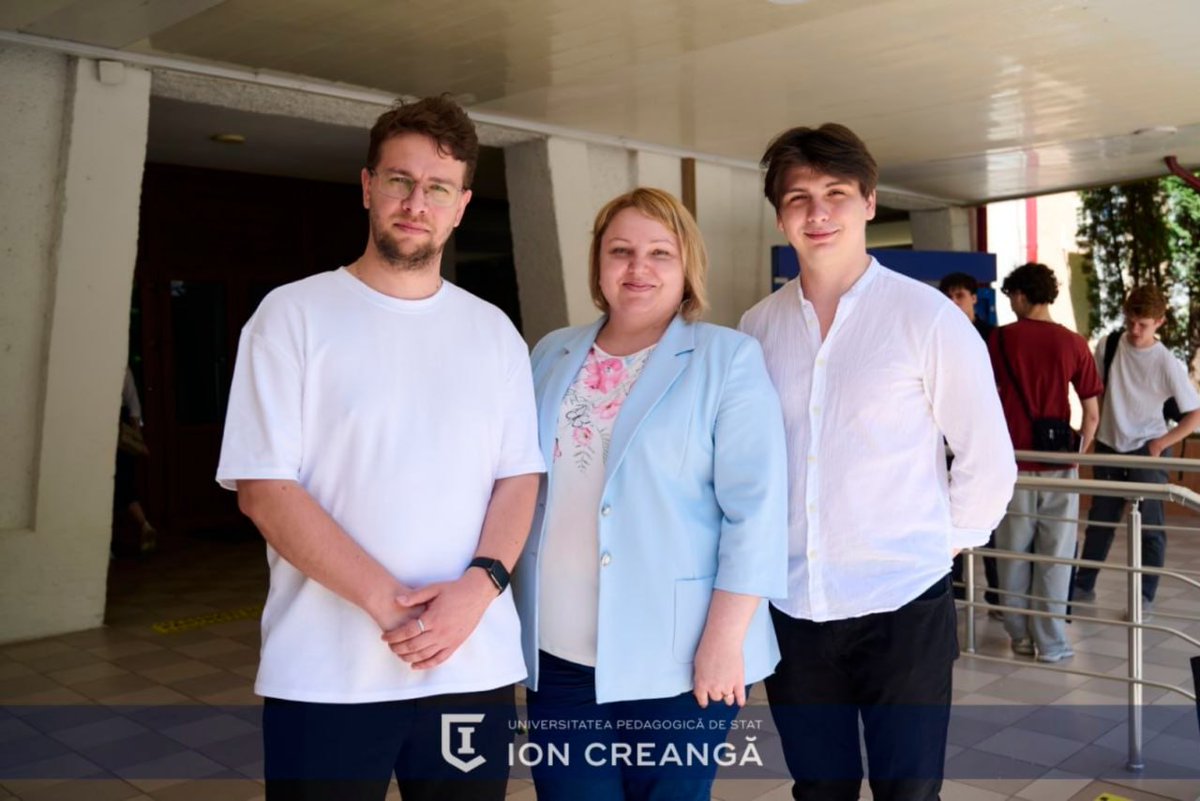 OlgaJumbei's tweet photo. Bucuria revederii cu absolvenții @ceiti_md 🎓 Momente care vorbesc despre tinerii implicați, despre realizările lor și despre ceea ce aleg să ducă mai departe. Mândră de voi, dragilor! ☀️
Dumitru Andoni | Nicu Eni | Vasile Turcanu https://t.co/AcnAU221ih