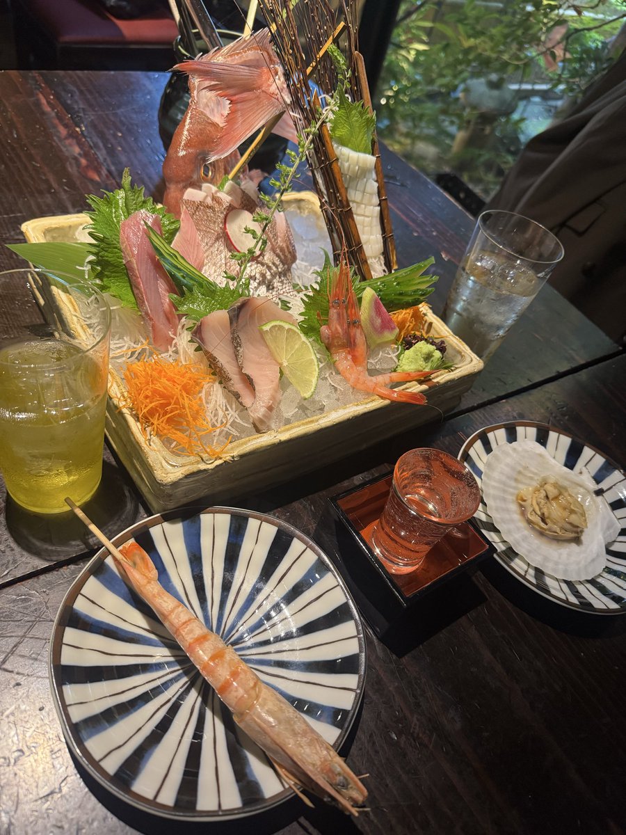 OshiO tweet media
