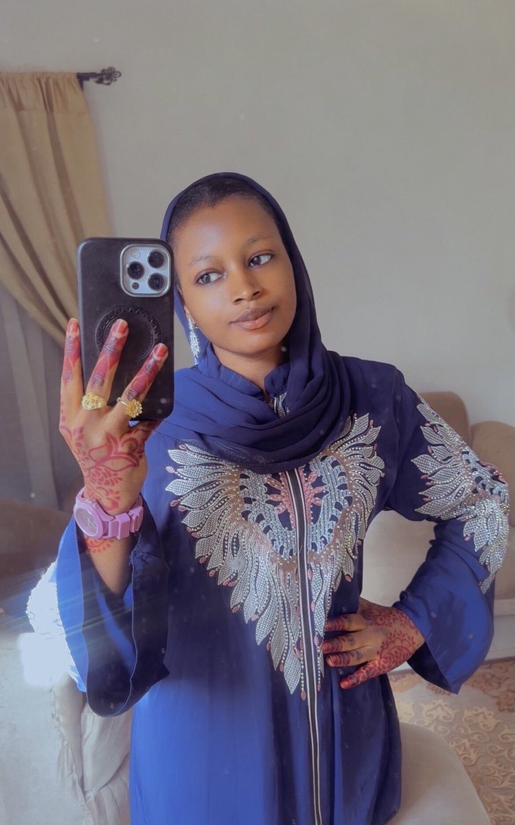 haifah_er_abba's tweet photo. Barka da Sallah. Allah Ya maimaita mana ameen 🤲🏾 https://t.co/MW9cDTJDM5