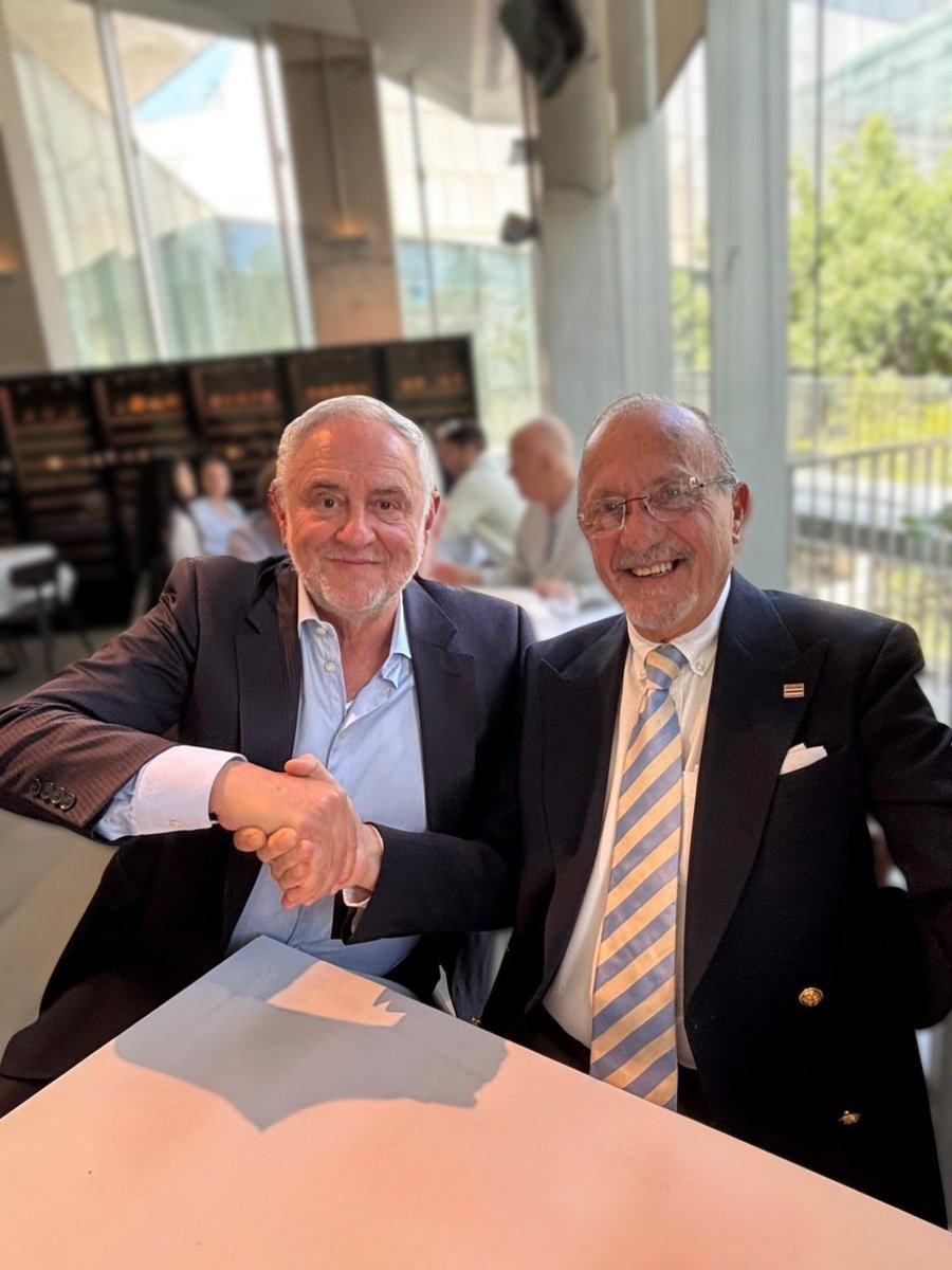 JewishImpact's tweet photo. Center for Jewish Impact Chairman Robert Singer met with Costa Rica’s Ambassador to Israel, Antonio López Escarré, to discuss the strong friendship between Israel and Central America and the importance of these longstanding alliances.  

During the meeting, the Ambassador described Israel as an almost “utopian planet,” reflecting on the  energy and unique character of Israeli society.

Many opportunities for collaboration are ahead. 🇮🇱🤝🇨🇷
