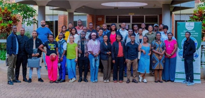 ImpanoJustin's tweet photo. Professional Training in Monitoring, Evaluation, and Learning (MEL), held on 24 May 2026 and organized by @dataplusco Date+ Rwanda at University of Rwanda - College of Science and Technology.  https://t.co/9DYw8iFQ4q https://t.co/hZgcI4nwyH