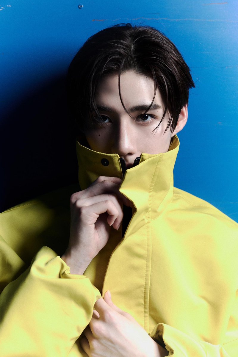 mintmag_th's tweet photo. เท่โดนใจ! เสิร์ฟลุค #พีพีกฤษฏ์ Brand Ambassador ของ Balenciaga ในโททัลลุคที่ 62 จากคอลเล็กชั่น Fall 26 พร้อมแมตช์กับสนีกเกอร์รุ่นล่าสุด Jet Sneaker เพิ่มความเท่ และลุคที่โดดเด่นได้อย่างลงตัว 💚

#PPKritt 
#Balenciaga 
#MintNews https://t.co/x3rqbH12If